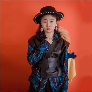 歌手  的頭像圖片